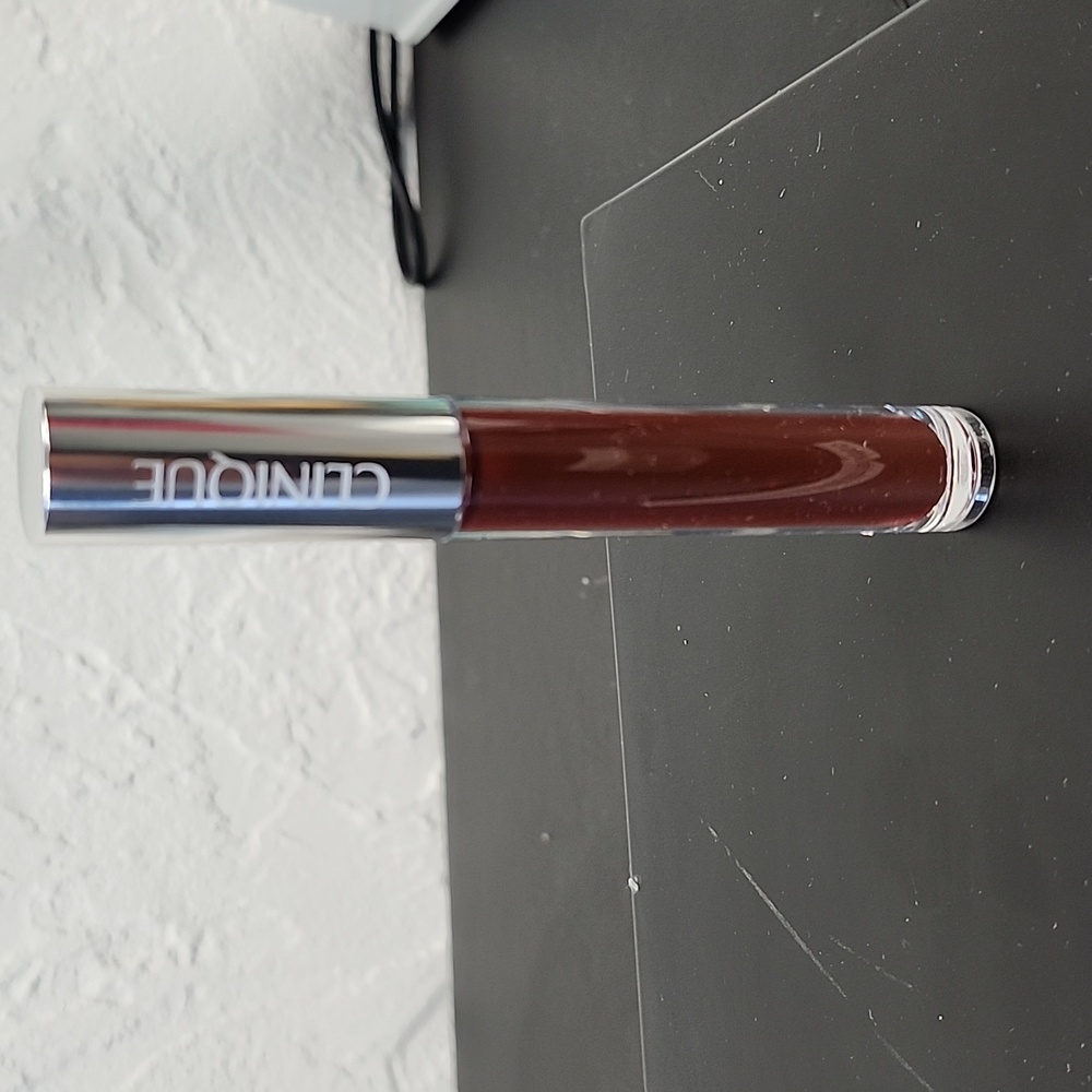 Clinique pop plush